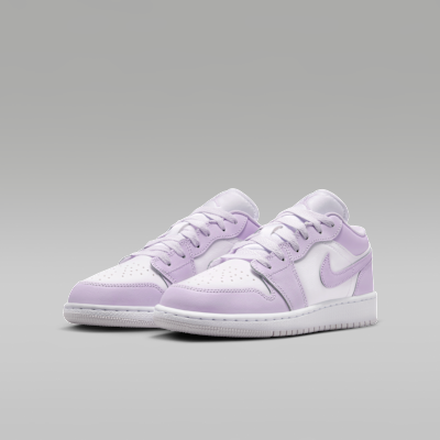 Air Jordan 1 Low Older Kids' Shoes. Nike CA